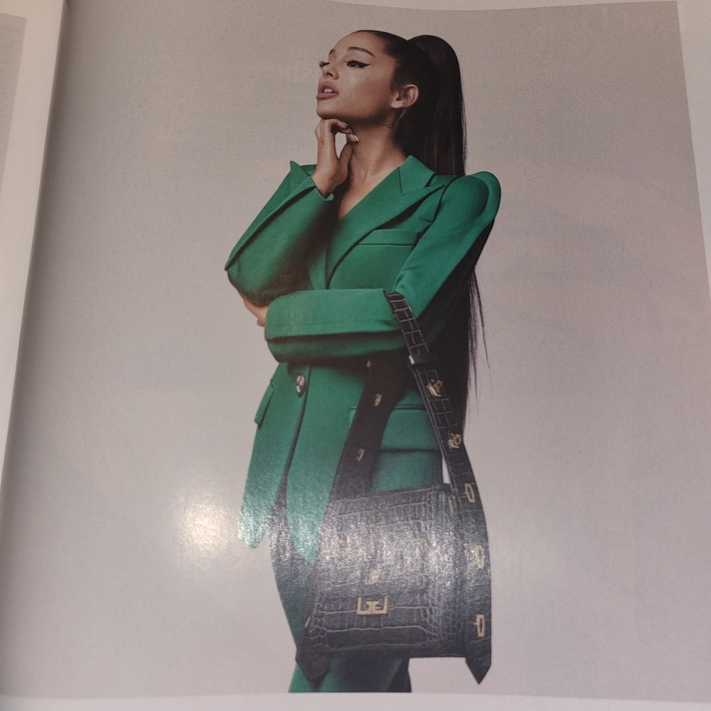 FWP Ariana Grande pictures